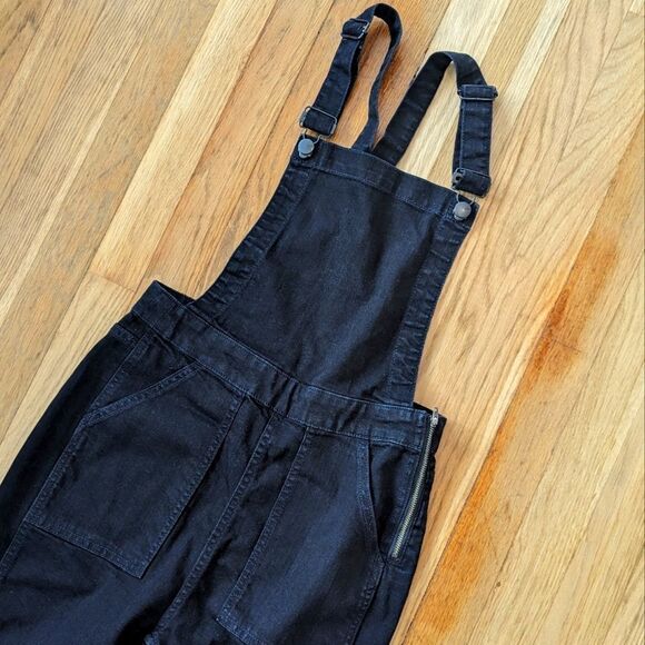 Madewell Cali Demi-Boot Jean Denim Overalls in Black Frost - Picture 3 of 6